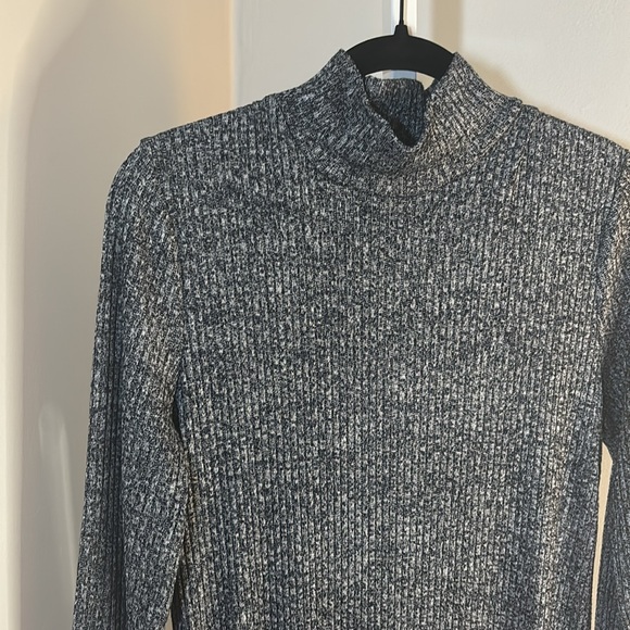 Banana Republic Long Sleeve Marled Gray Knit Sweater Dress Size Large - Picture 3 of 5